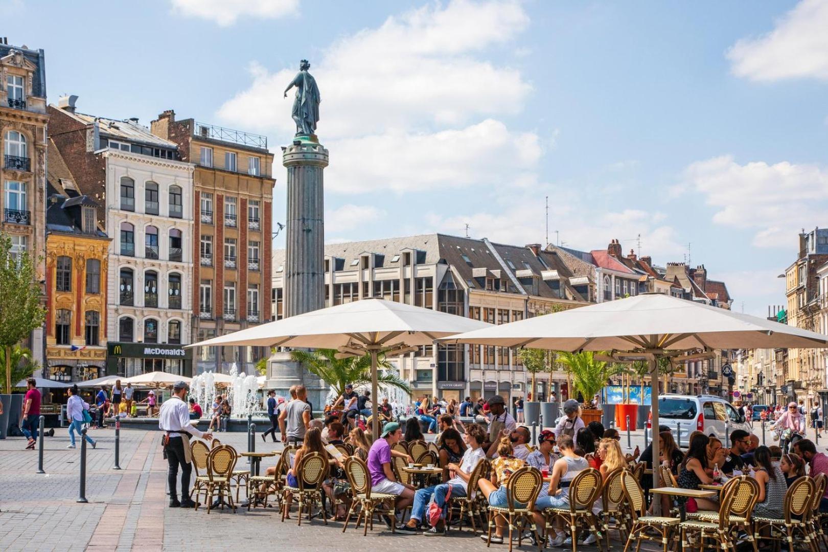 Lille Gares - 50M2 Apartment! Eksteriør billede